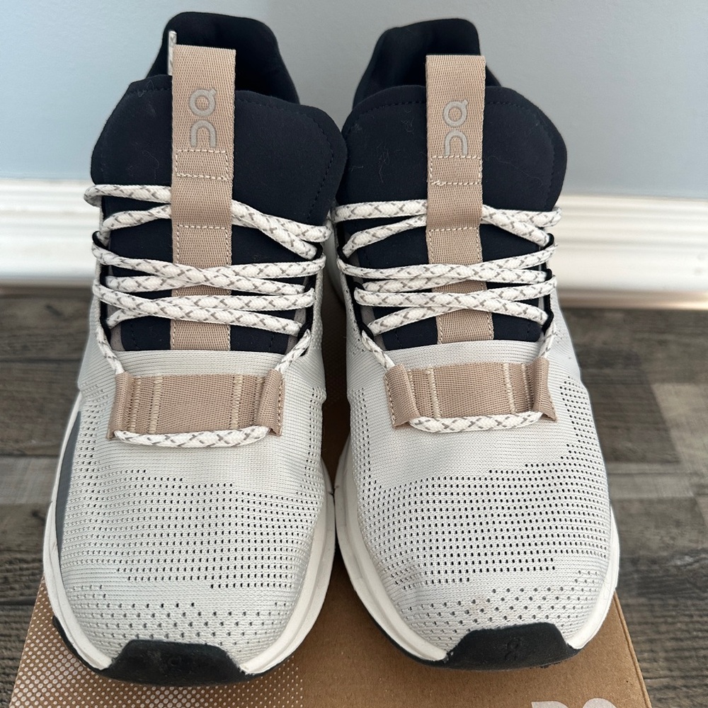 On Running Men's Black and White Sneakers
